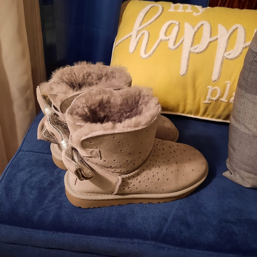 Boots - Picture 6 of 6